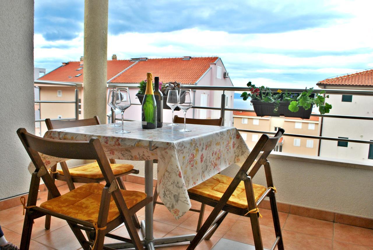 Apartment Dalmatia Makarska Exterior photo